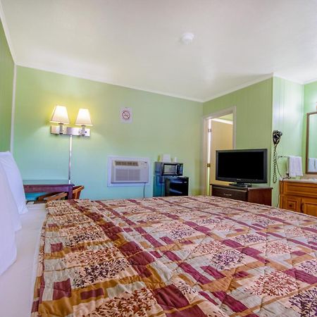 Oyo Travelier Motel Macon Luaran gambar