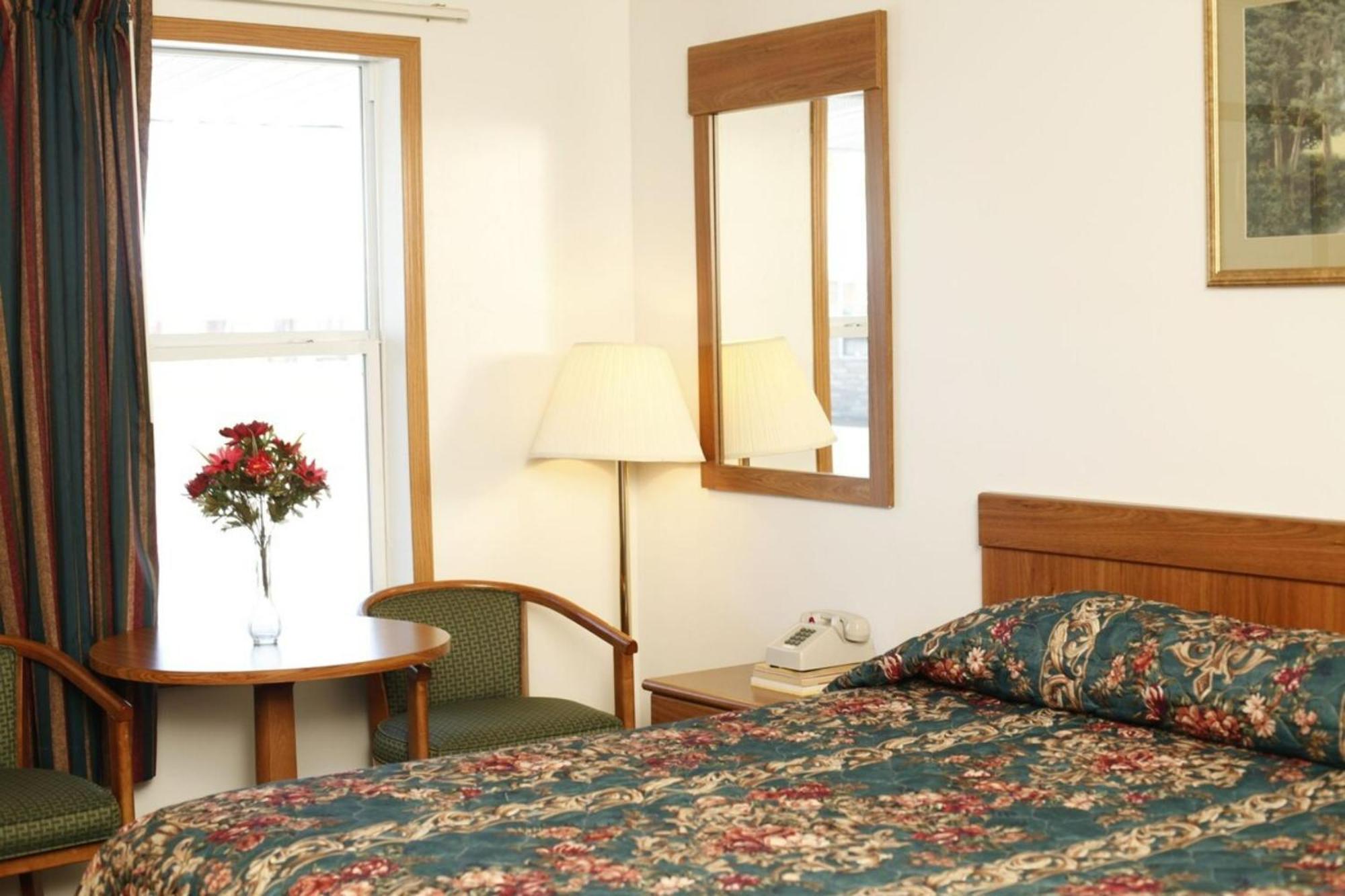 Oyo Travelier Motel Macon Luaran gambar