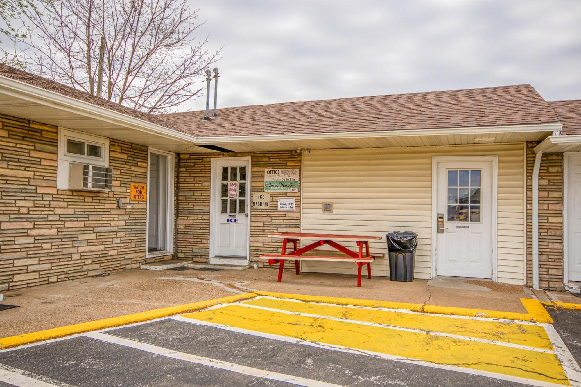 Oyo Travelier Motel Macon Luaran gambar