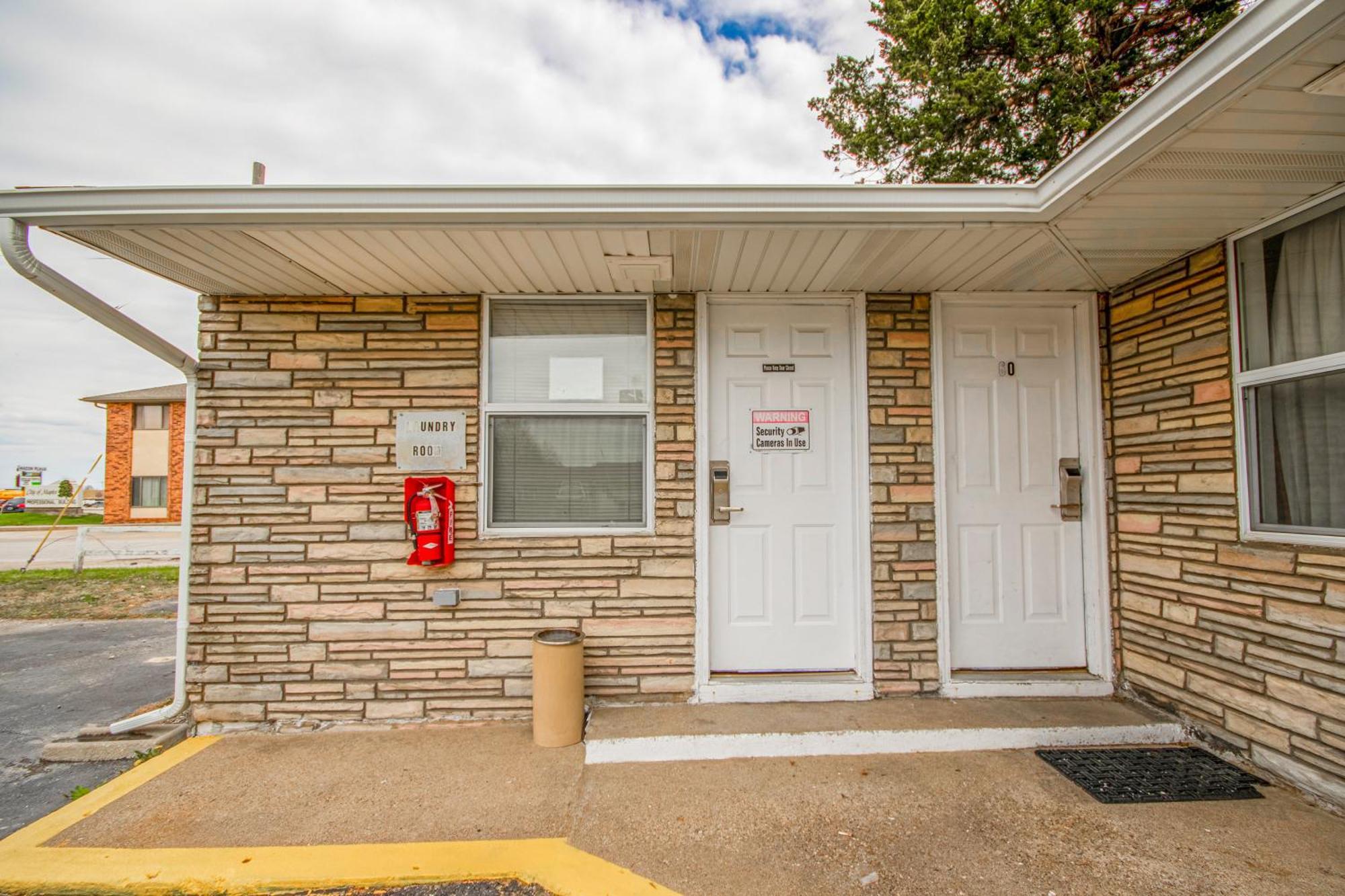 Oyo Travelier Motel Macon Luaran gambar
