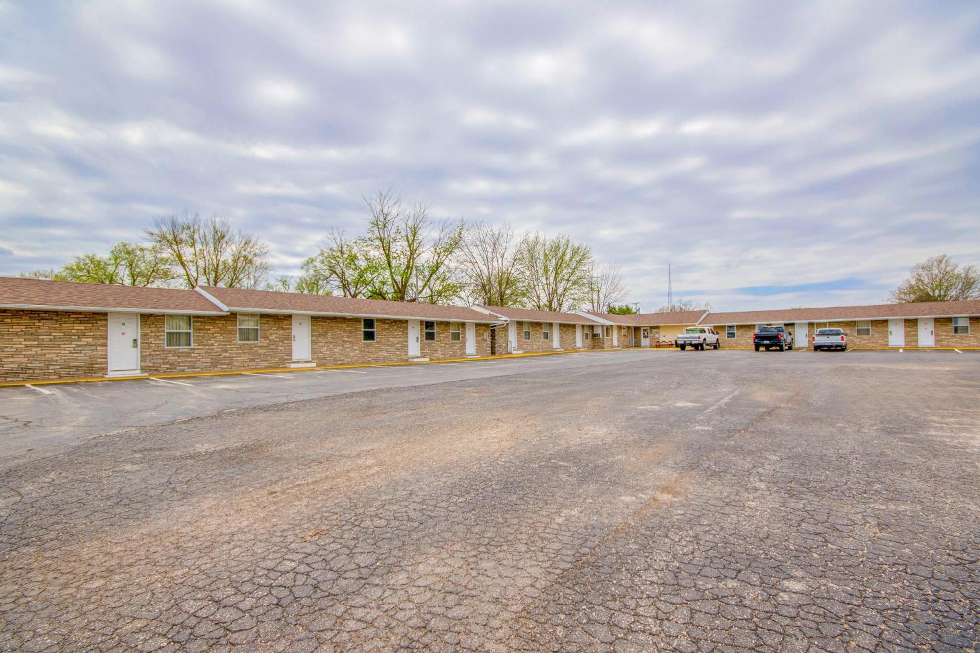 Oyo Travelier Motel Macon Luaran gambar